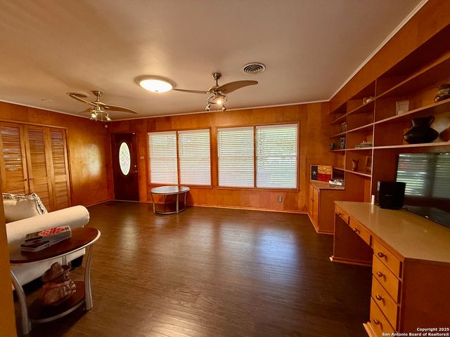 803 Leland, Kenedy, TX 78119