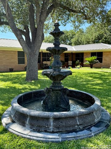 803 Leland, Kenedy, TX 78119