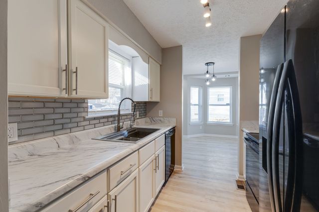 798 Summer Hill Ln, E, La Vergne, TN 37086