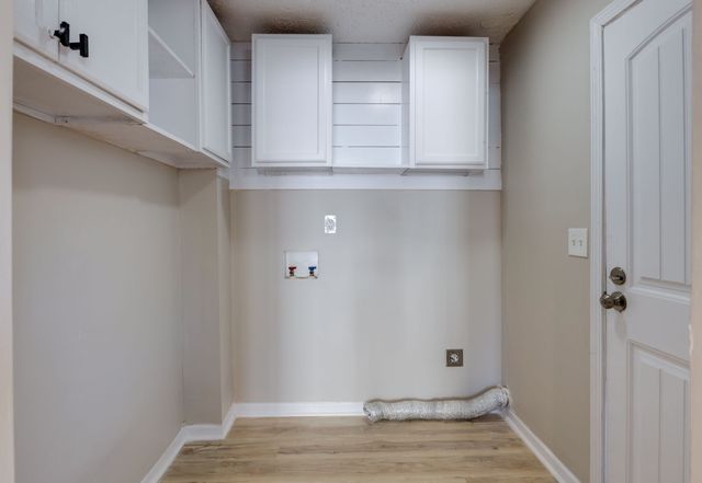 798 Summer Hill Ln, E, La Vergne, TN 37086