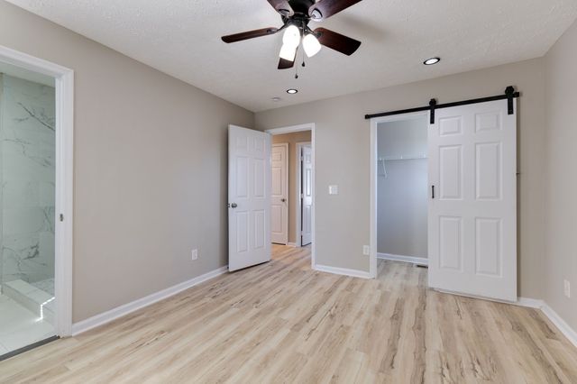 798 Summer Hill Ln, E, La Vergne, TN 37086