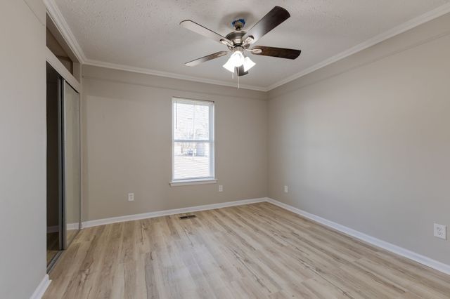 798 Summer Hill Ln, E, La Vergne, TN 37086