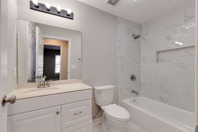 798 Summer Hill Ln, E, La Vergne, TN 37086