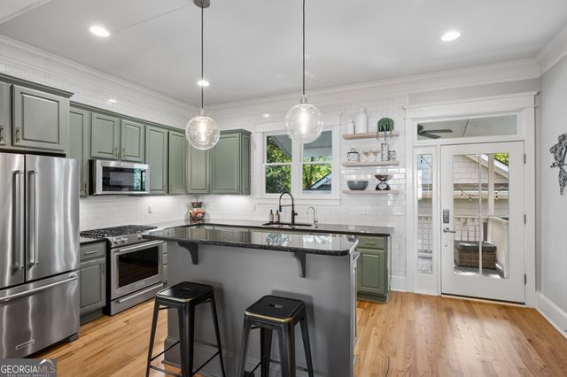 98 2nd Avenue SE, Atlanta, GA 30317
