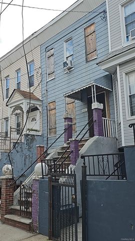2307 Cambreleng Avenue, Bronx, NY 10458