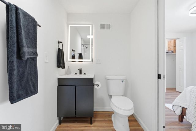 1302 W 6TH ST, Wilmington, DE 19805