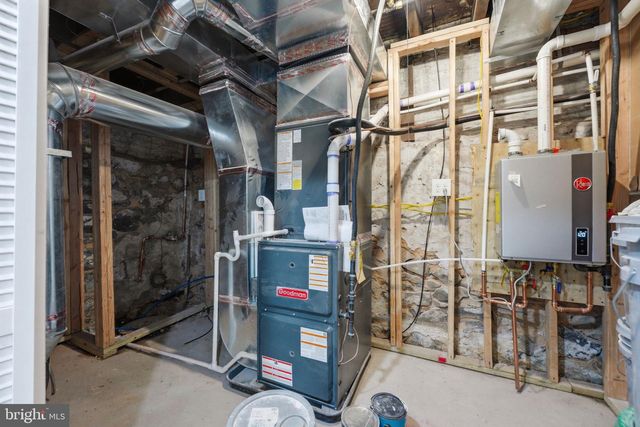 1302 W 6TH ST, Wilmington, DE 19805