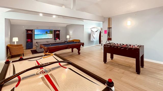 26114 Bay Breeze Drive, Galveston, TX 77554