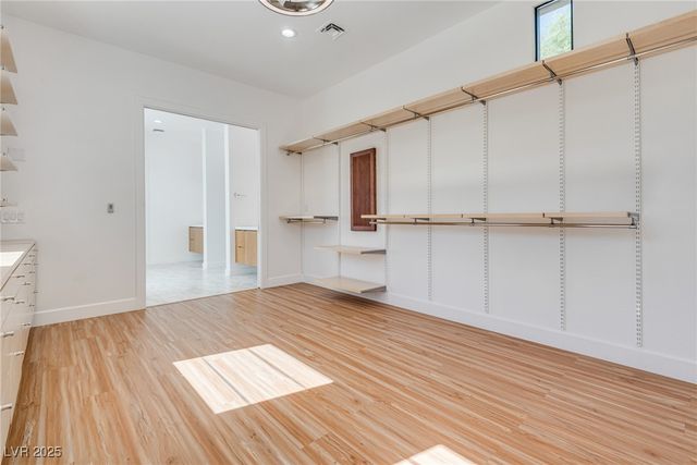 628 Edgebrook Drive, Las Vegas, NV 89145