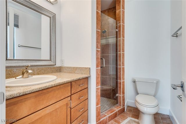 628 Edgebrook Drive, Las Vegas, NV 89145