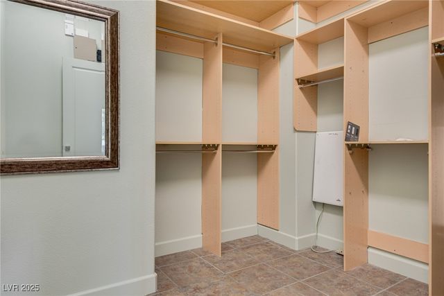 628 Edgebrook Drive, Las Vegas, NV 89145