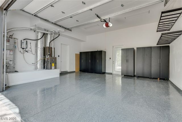 628 Edgebrook Drive, Las Vegas, NV 89145