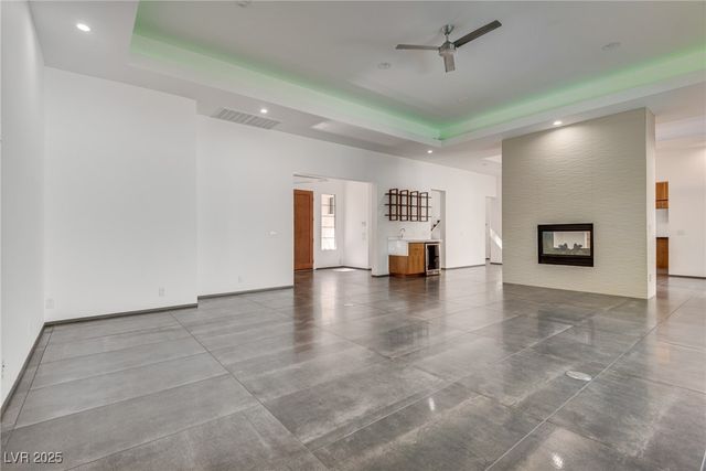 628 Edgebrook Drive, Las Vegas, NV 89145