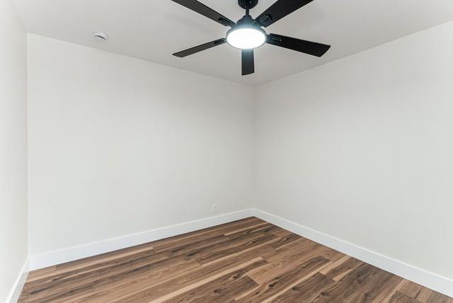 5821 Carl Pl, Nashville, TN 37209