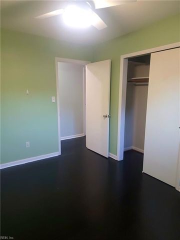 311 Hercules DR, Hampton, VA 23669