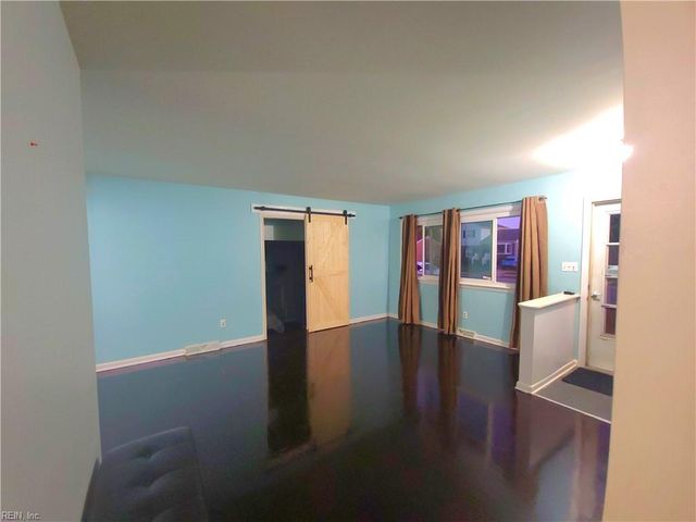 311 Hercules DR, Hampton, VA 23669