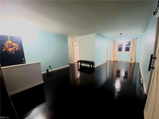 311 Hercules DR, Hampton, VA 23669