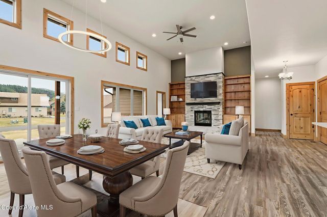10 Bellflower CT, Blanchard, ID 83804