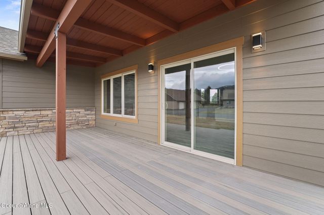 10 Bellflower CT, Blanchard, ID 83804