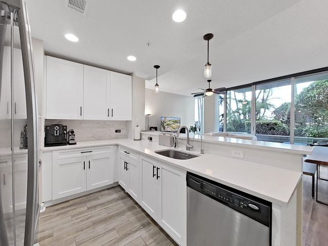 777 N ASHLEY DRIVE 807, Tampa, FL 33602