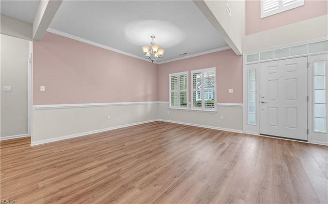 5580 Memorial DR, Virginia Beach, VA 23455