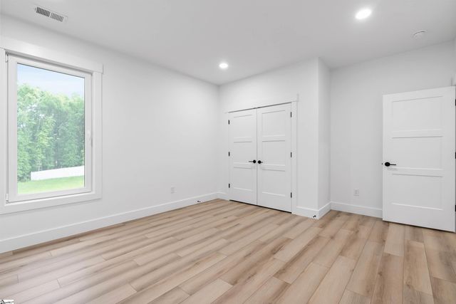 734 New South Court, Wellford, SC 29385