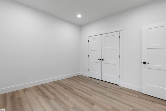 734 New South Court, Wellford, SC 29385