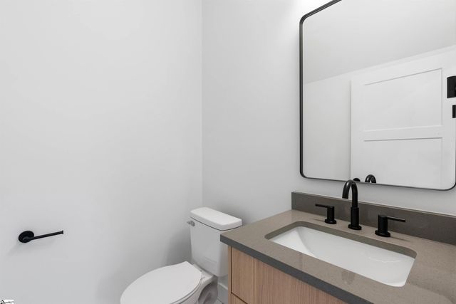 734 New South Court, Wellford, SC 29385