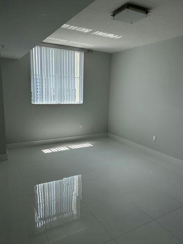 3020 NE 32nd Avenue 620, Fort Lauderdale, FL 33308