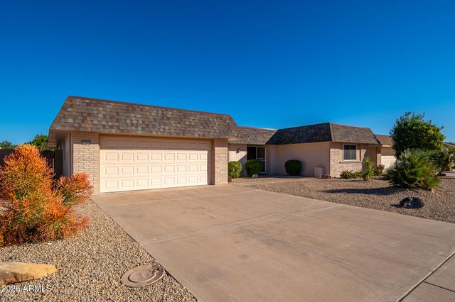 10004 W PLEASANT VALLEY Road, Sun City, AZ 85351