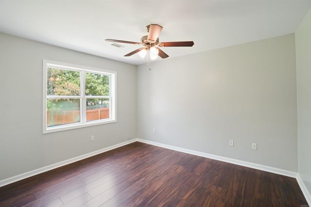 49 Emerald, Maumelle, AR 72113