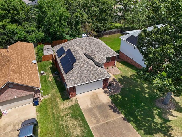 49 Emerald, Maumelle, AR 72113