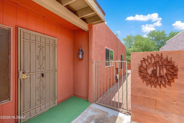 1208 S Brown Avenue, Tucson, AZ 85710