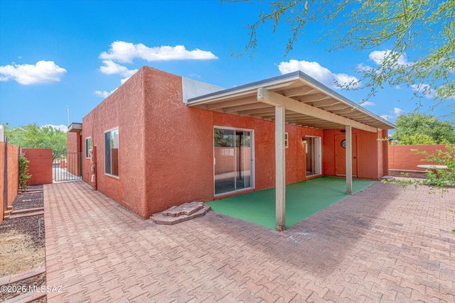 1208 S Brown Avenue, Tucson, AZ 85710