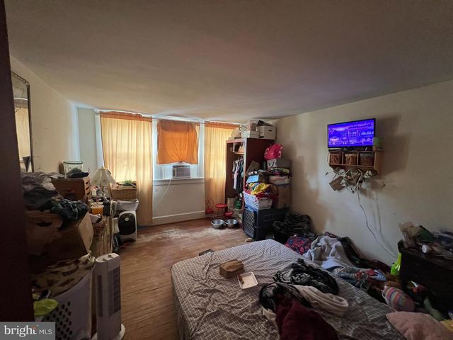 222 PHILADELPHIA AVE, Waynesboro, PA 17268