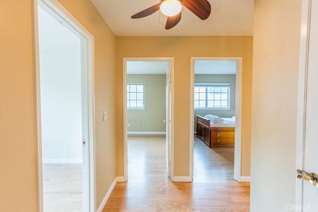 23132 Posada, Valencia, CA 91354