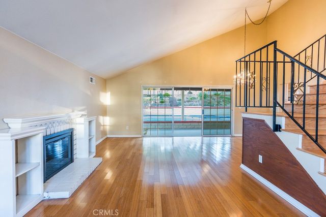 23132 Posada, Valencia, CA 91354