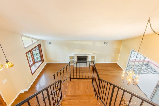 23132 Posada, Valencia, CA 91354