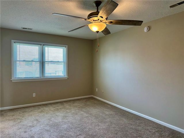3845 Tiffany LN, Virginia Beach, VA 23456