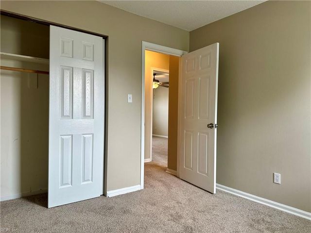 3845 Tiffany LN, Virginia Beach, VA 23456