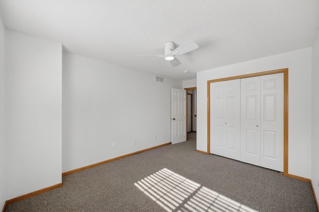 150 S Prairie View Drive 1102, West Des Moines, IA 50266