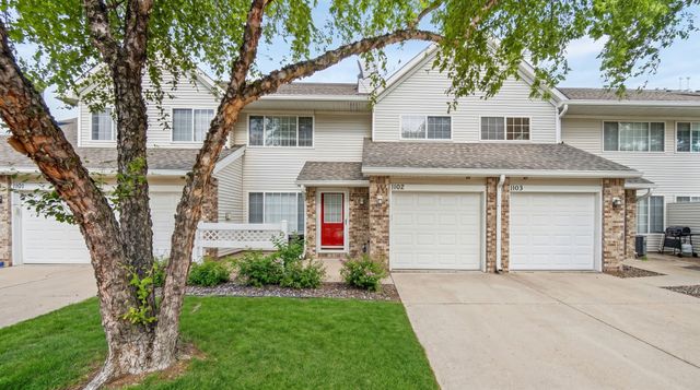 150 S Prairie View Drive 1102, West Des Moines, IA 50266