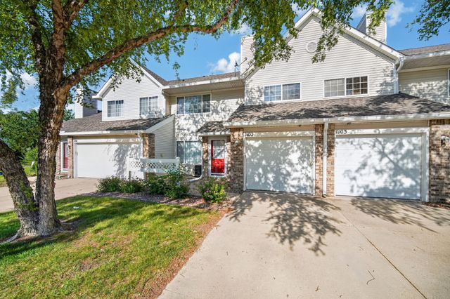 150 S Prairie View Drive 1102, West Des Moines, IA 50266