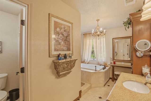 106 Marina View Court, Weatherford, TX 76087