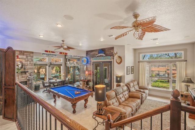 106 Marina View Court, Weatherford, TX 76087