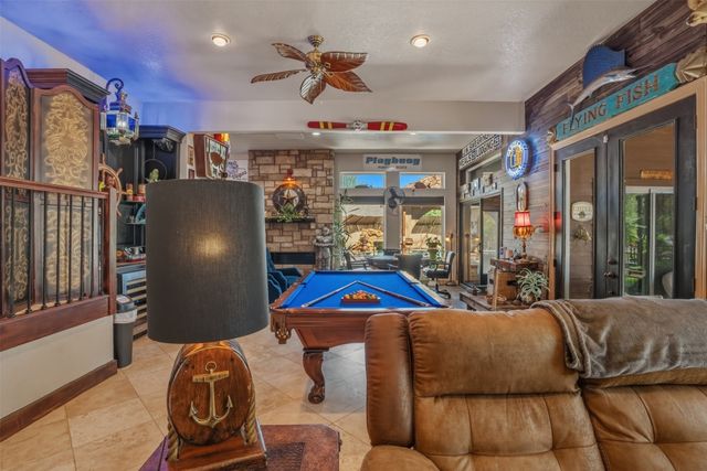 106 Marina View Court, Weatherford, TX 76087