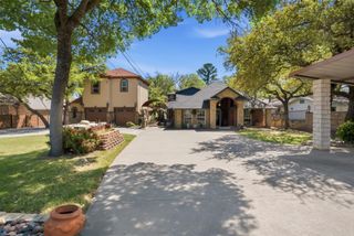 106 Marina View Court, Weatherford, TX 76087