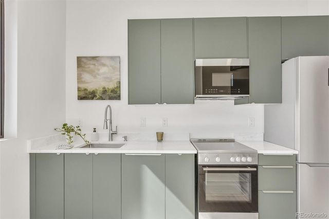 1337 Bellaire Street, Denver, CO 80220