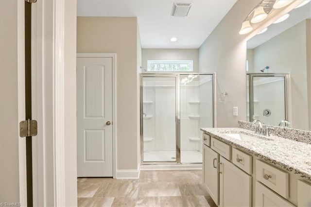 5104 Logos Drive 18, Stokesdale, NC 27357