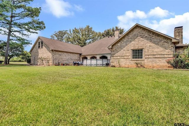 13521 Fm 16 W, Lindale, TX 75771